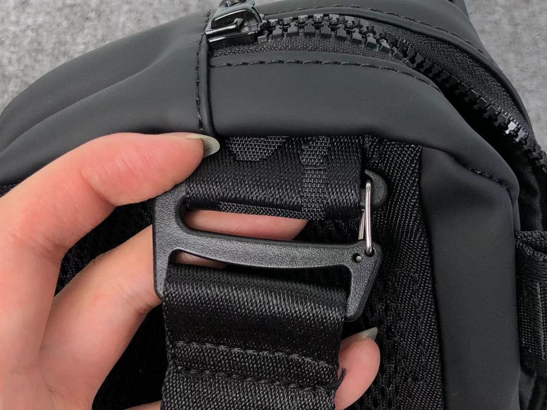 Fear of God 95 FOG BAG 272261 (Long 23CM* Wide 7CM* High 16CM) - Image 25