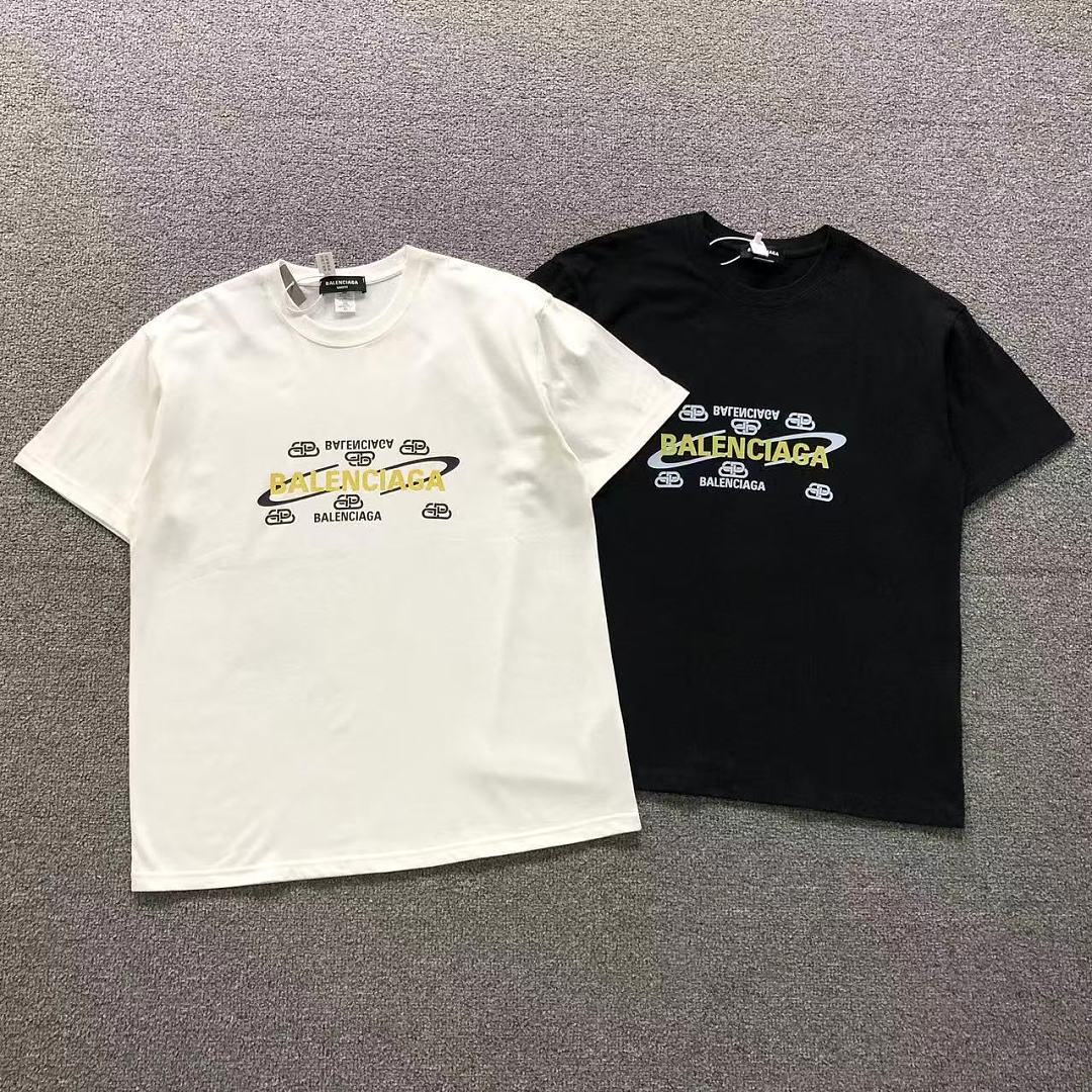 Balenciaga 115 B⭐L⭐⭐⭐IA⭐A T-SHIRT 22051318172 (Im 170Cm 60Kg I Wear Size L In The Phot)