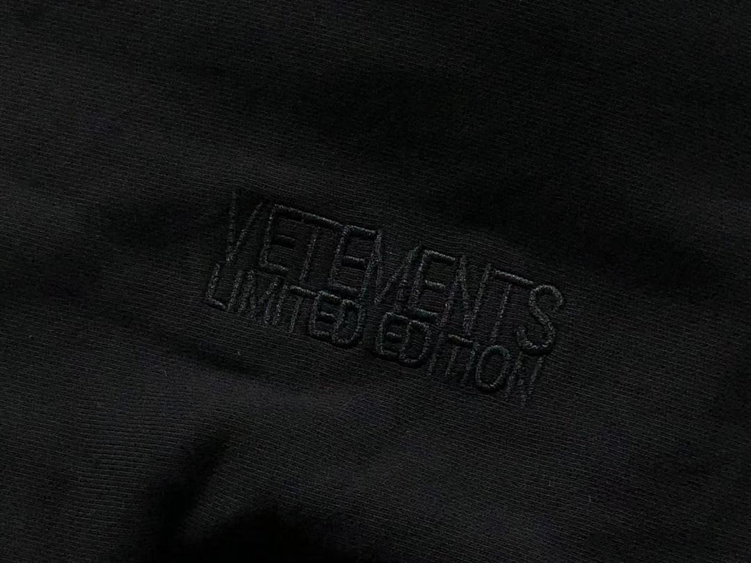 Vetements 175 VETEMENTS - Image 16