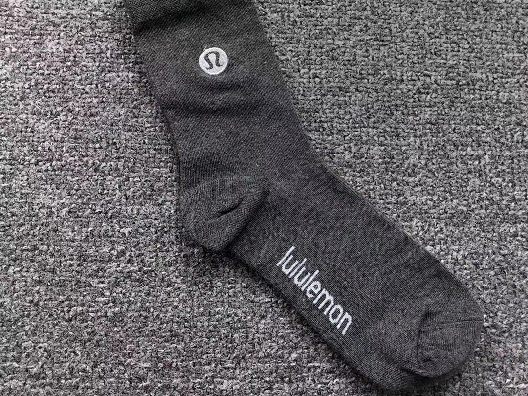 On Running 79 LULULEMON - Image 11