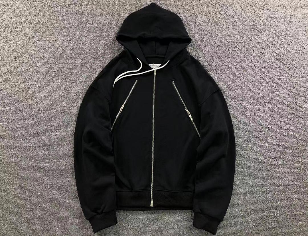 On Running 175 MAISON MARGIELA HOODIE 5123014162 (Im 170Cm 60Kg I Wear Size 44 In The Phot) - Image 5
