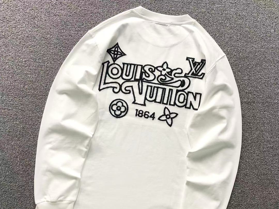 Louis Vuitton 139 L⭐ LONG SLEEVED 3207240821 (Im 170Cm 60Kg I Wear Size M In The Phot) - Image 8