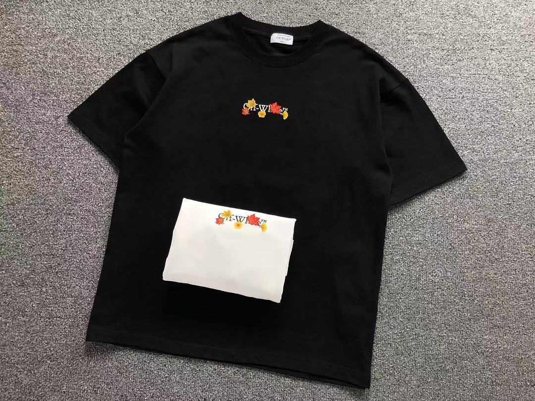 Off-White 139 OFF-WHITE T-SHIRT 5207040919 (Im 170Cm 60Kg I Wear Size M In The Phot) - Image 16