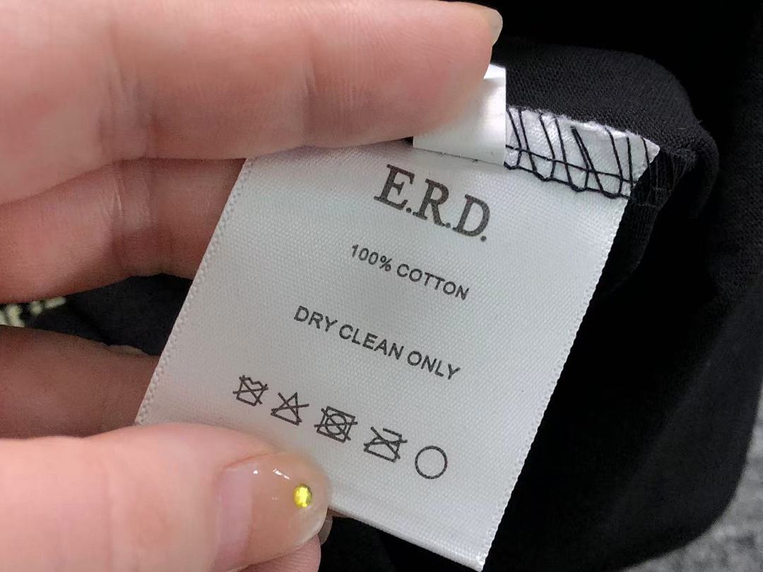 Chanel 98 ENFANTS RICHES DEPRIMES LONG SLEEVED 5211202162 (Im 170Cm 60Kg I Wear Size S In The Phot) - Image 18