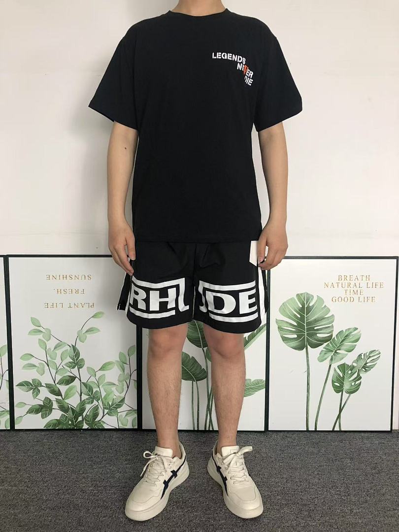 On Running 69 VLONE T-SHIRT 504142691 (Im 170Cm 60Kg I Wear Size S In The Phot) - Image 3