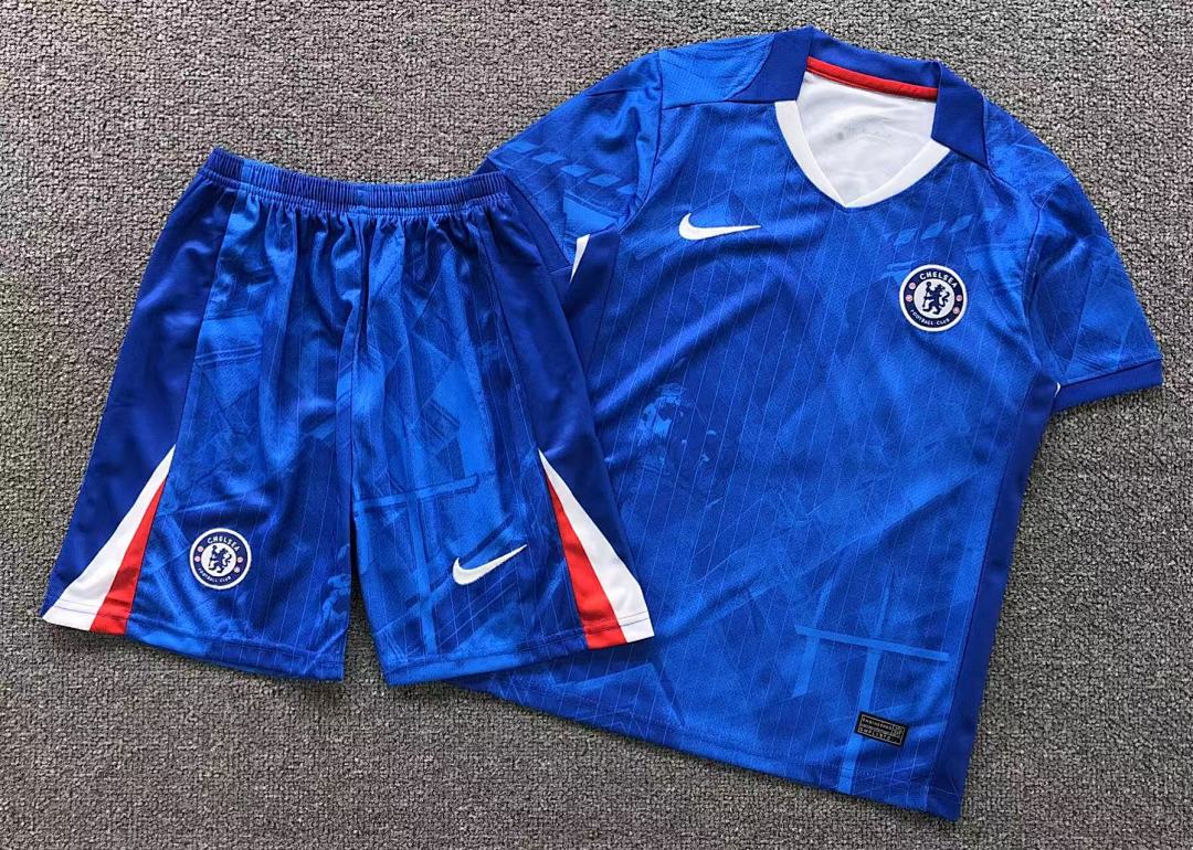 Chanel 75 FOOTBALL T-SHIRT SHORTS - Image 4