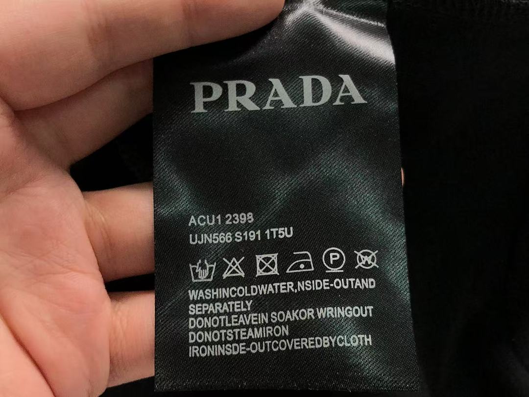 Prada 115 P⭐A⭐A T-SHIRT 12650520 (Im 170Cm 60Kg I Wear Size M In The Phot) - Image 25