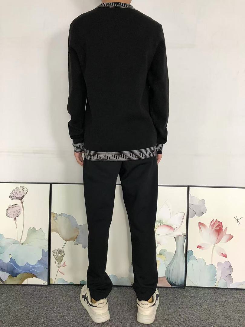 Versace 208 V⭐⭐SA⭐E SWEATER 3208111121 (Im 170Cm 60Kg I Wear Size L In The Phot) - Image 4