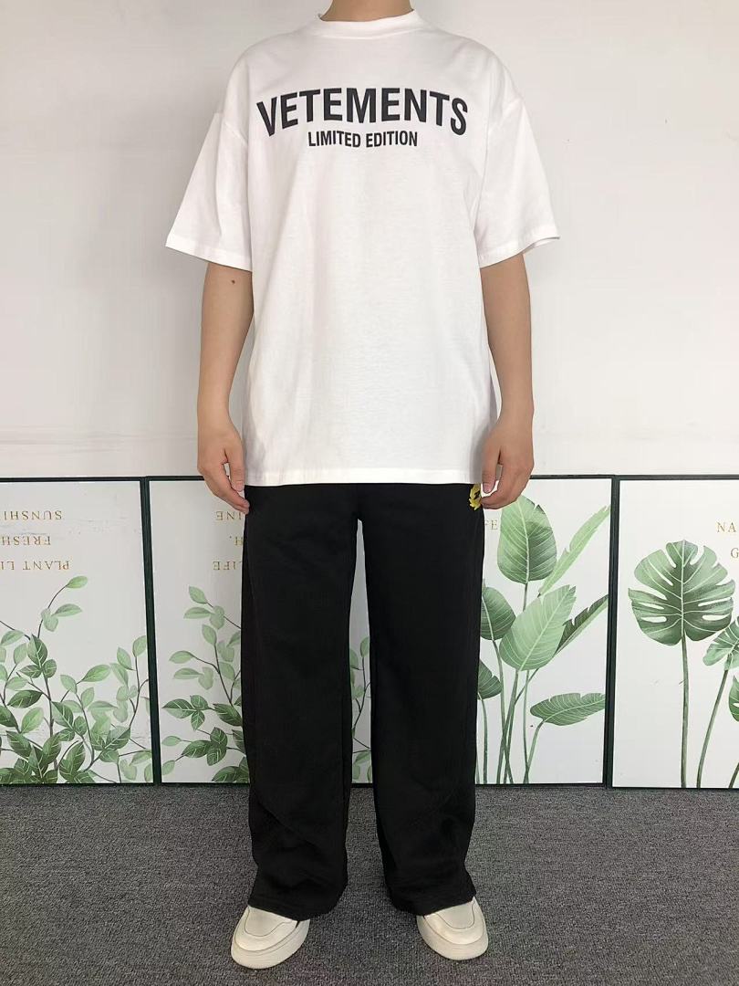 Vetements 85 VETEMENTS T-SHIRT 214172751 (Im 170Cm 60Kg I Wear Size S In The Phot) - Image 3