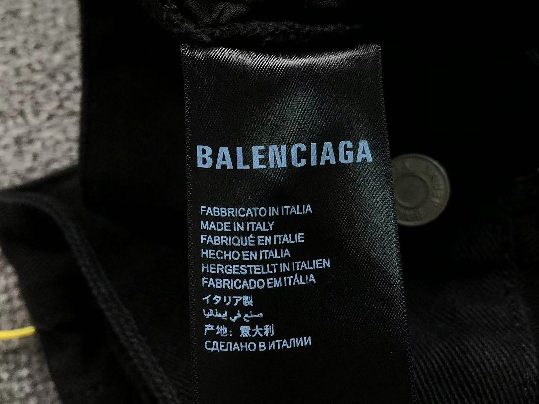 Balenciaga 185 B⭐L⭐⭐⭐IA⭐A SHORTS 3207110317 (Im 170Cm 60Kg I Wear Size L In The Phot) - Image 24