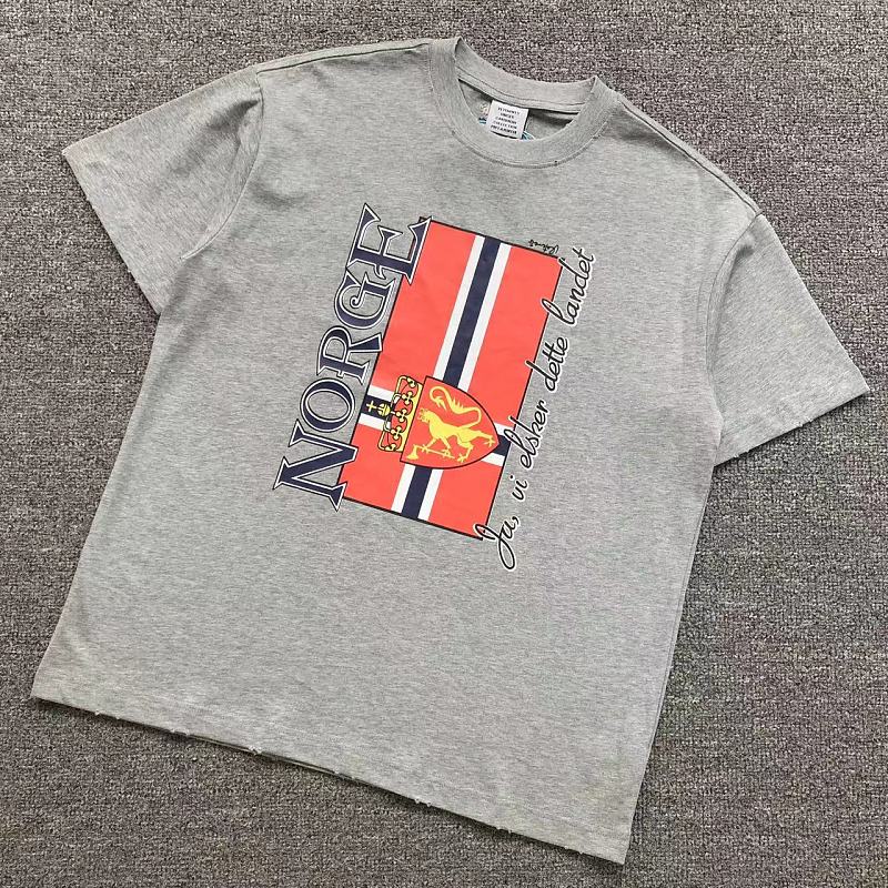 Vetements 98 VETEMENTS T-SHIRT 42061319145 (Im 170Cm 60Kg I Wear Size S In The Phot)