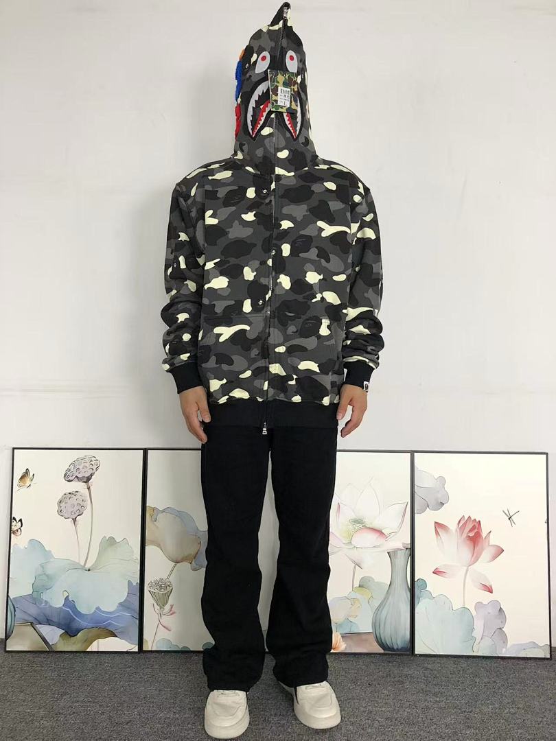 Bape 218 BAPE HOODIE 4111100277 (Im 170Cm 60Kg I Wear Size L In The Phot) - Image 4