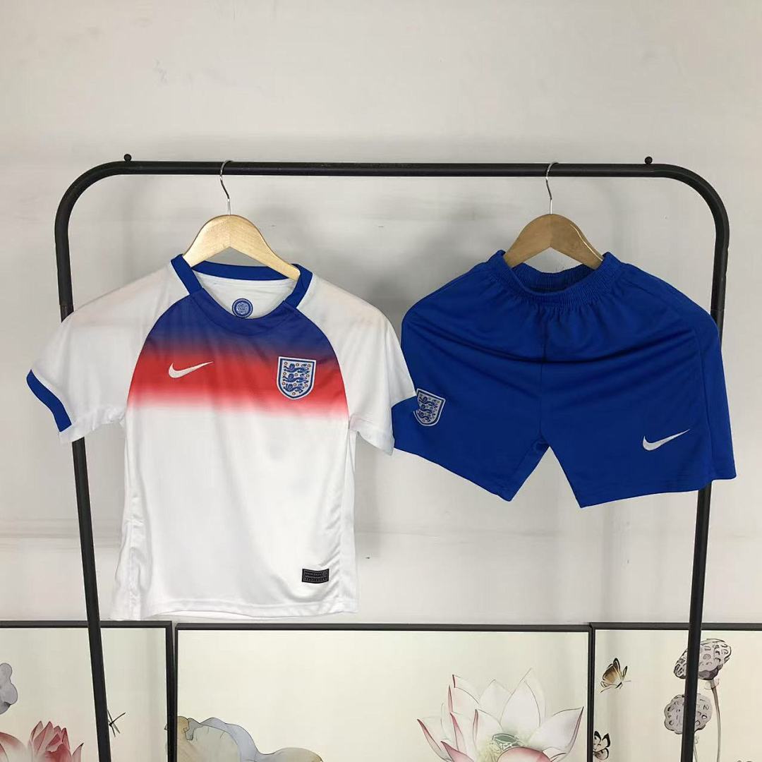 Chanel 75 FOOTBALL T-SHIRT SHORTS - Image 26