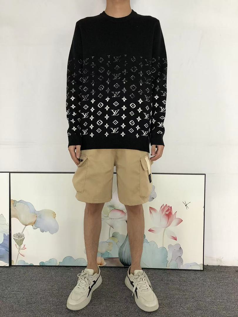 Louis Vuitton 208 L⭐ SWEATER 3208124021 (Im 170Cm 60Kg I Wear Size L In The Phot) - Image 3