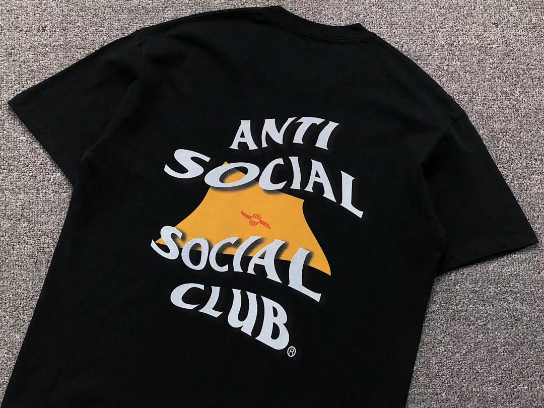 Christian Louboutin 85 ANTI SOCIAL CLUB T-SHIRT - Image 7