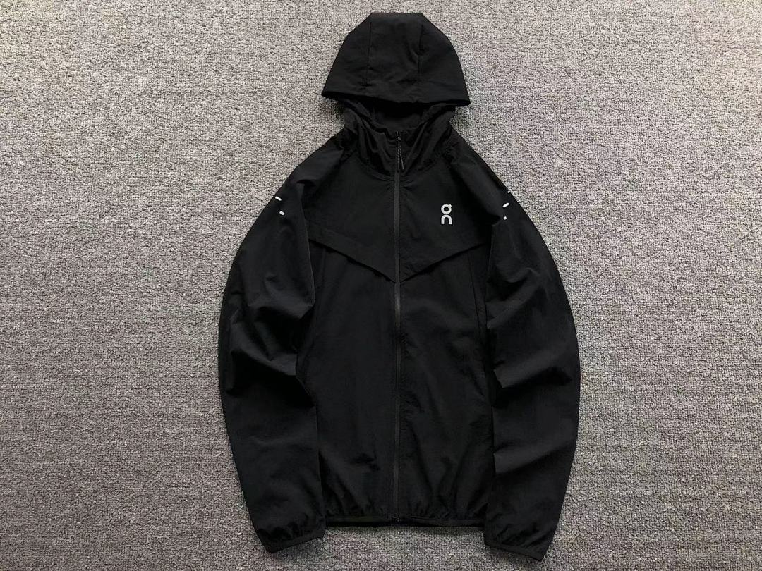 On Running 218 ON JACKET - Image 6