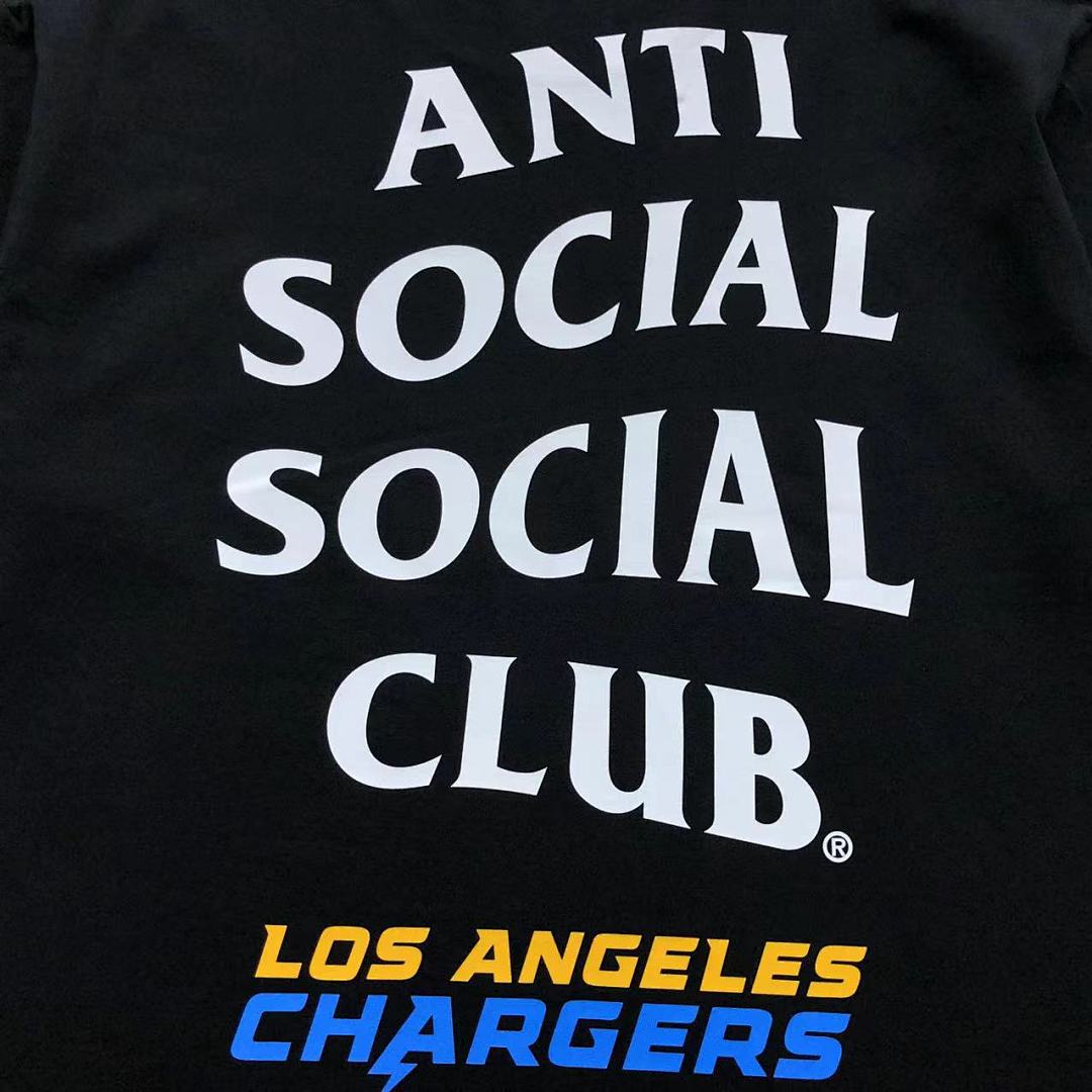 Christian Louboutin 85 ANTI SOCIAL CLUB T-SHIRT 123132402 (Im 170Cm 60Kg I Wear Size L In The Phot) - Image 9