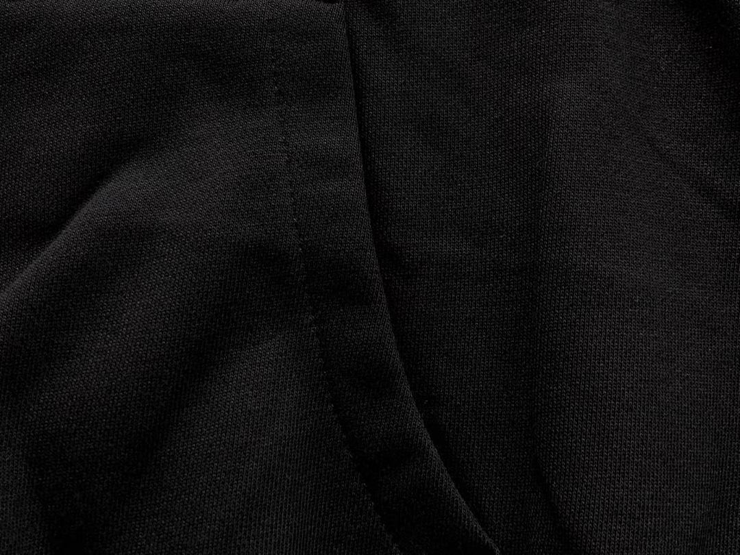 AMI 168 AMI HOODIE 3110170321 (Im 170Cm 60Kg I Wear Size M In The Phot) - Image 28