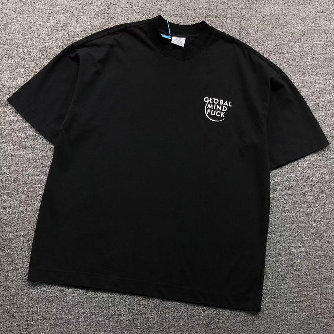 Vetements 115 VETEMENTS T-SHIRT 3203180221 (Im 170Cm 60Kg I Wear Size M In The Phot)