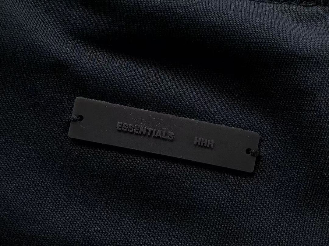 Fear of God SHORTS 115 FOG T-SHIRT - Image 29
