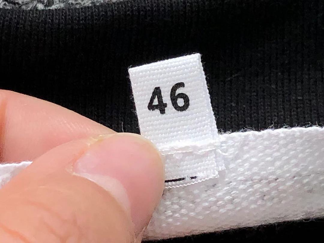 On Running 88 MAISON MARGIELA T-SHIRT 5231254162 (Im 170Cm 60Kg I Wear Size 46 In The Phot) - Image 24