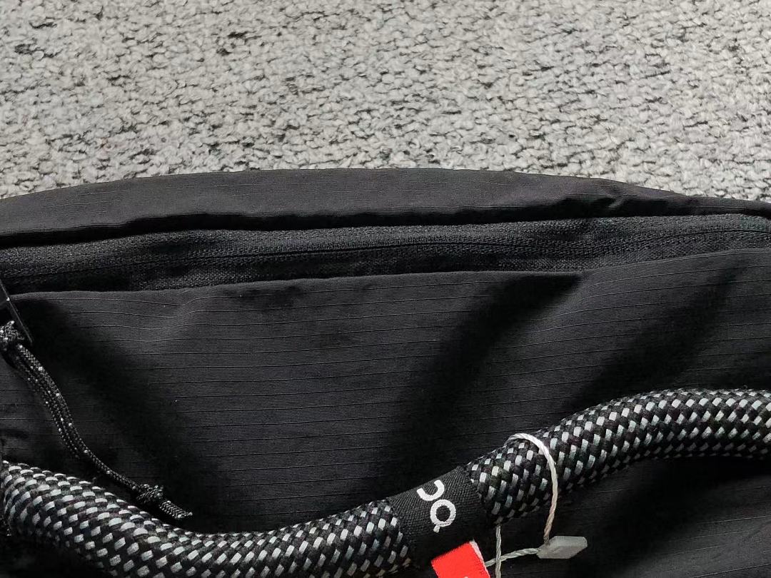 On Running 288 ON BAG 3205081223 (Long 28CM* Wide 15CM* High 48CM) - Image 17
