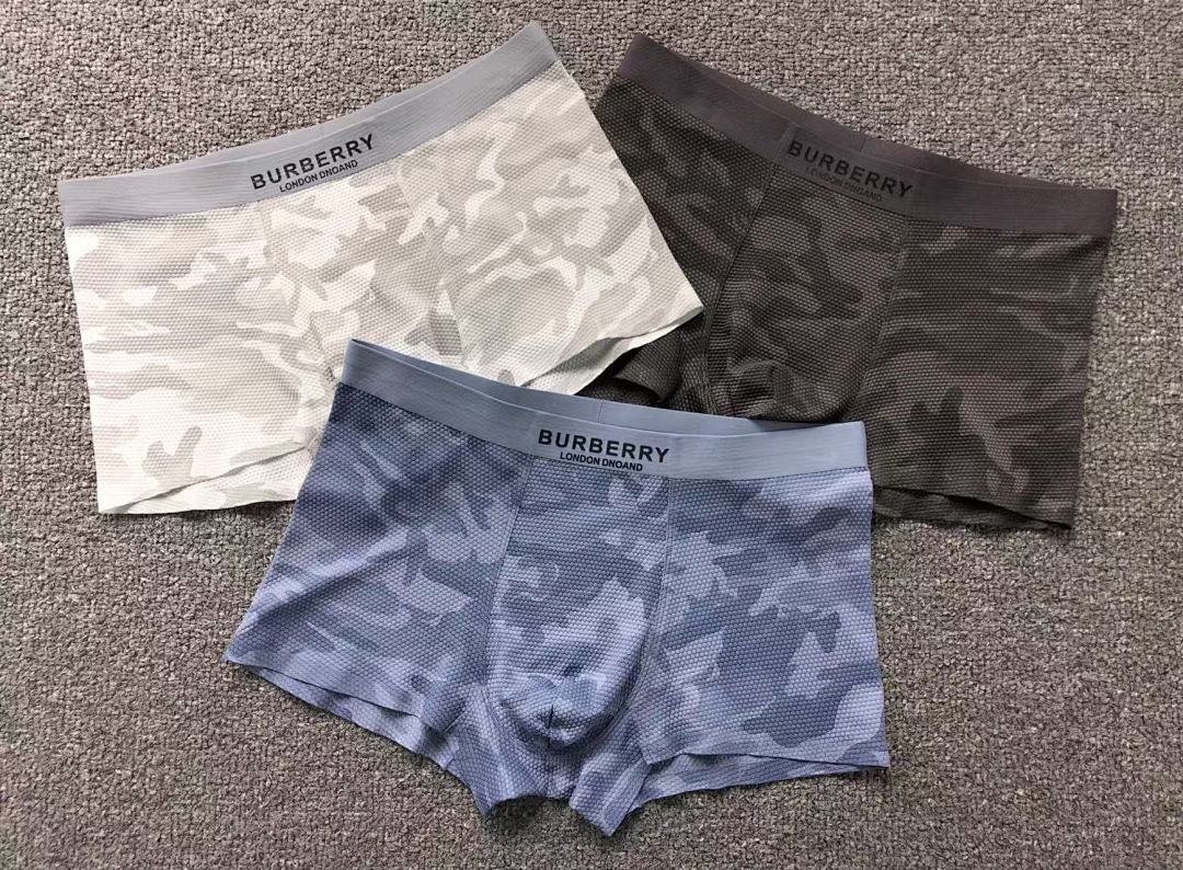 Burberry 95 B⭐R⭐E⭐RY - Image 3