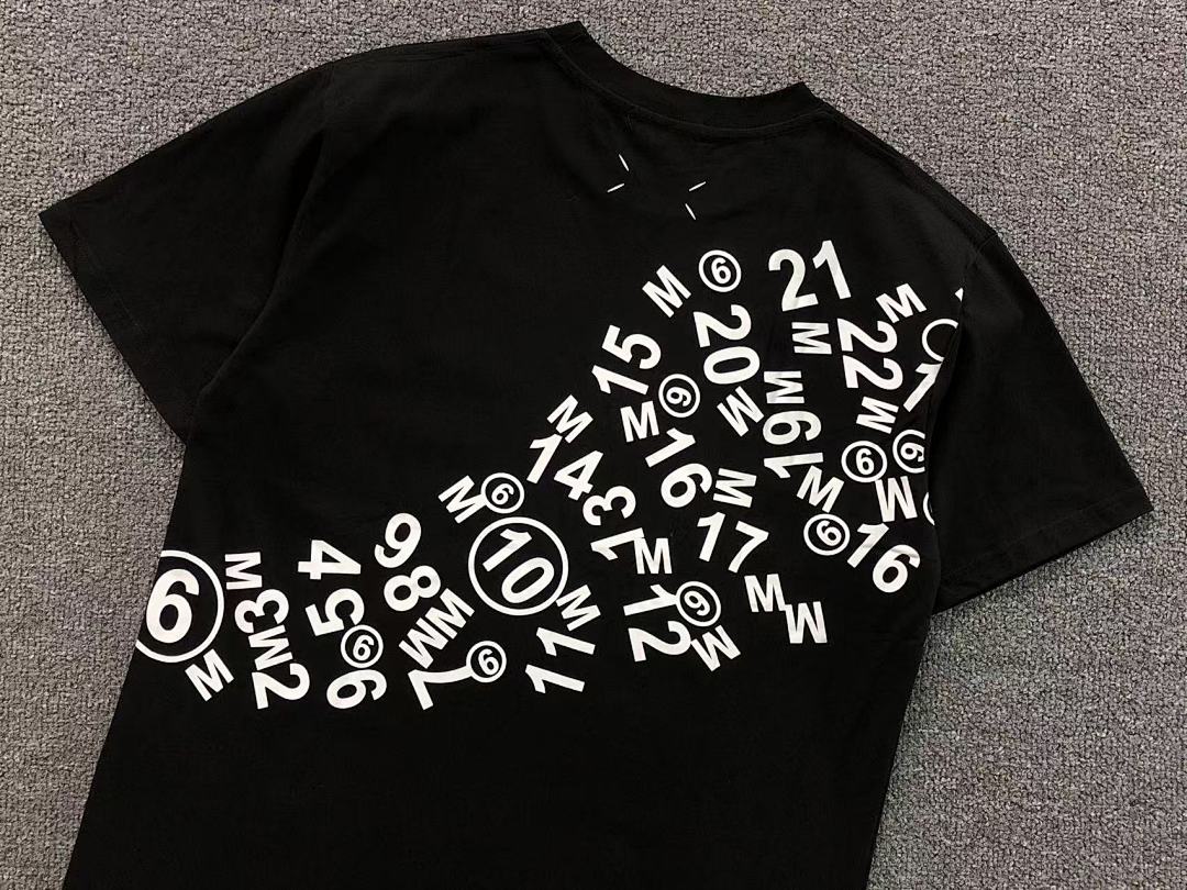On Running 78 MAISON MARGIELA T-SHIRT 4107053386 (Im 170Cm 60Kg I Wear Size 46 In The Phot) - Image 12
