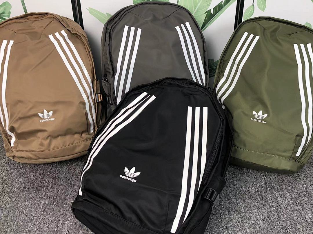 Adidas 136 B⭐L⭐⭐⭐IA⭐A A⭐I⭐AS BAG 382603 (Long 30CM* Wide 15CM* High 45CM) - Image 3