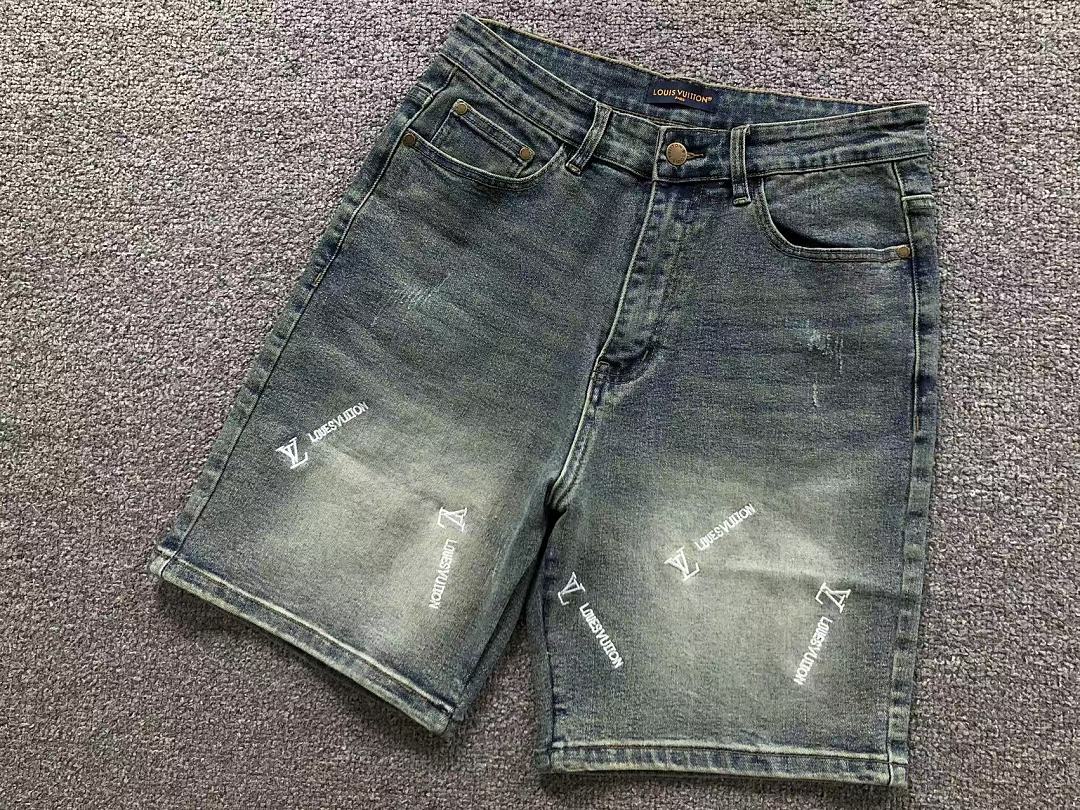 Louis Vuitton 195 L⭐ SHORTS 22061020125 (Im 170Cm 60Kg I Wear Size 31 In The Phot) - Image 10