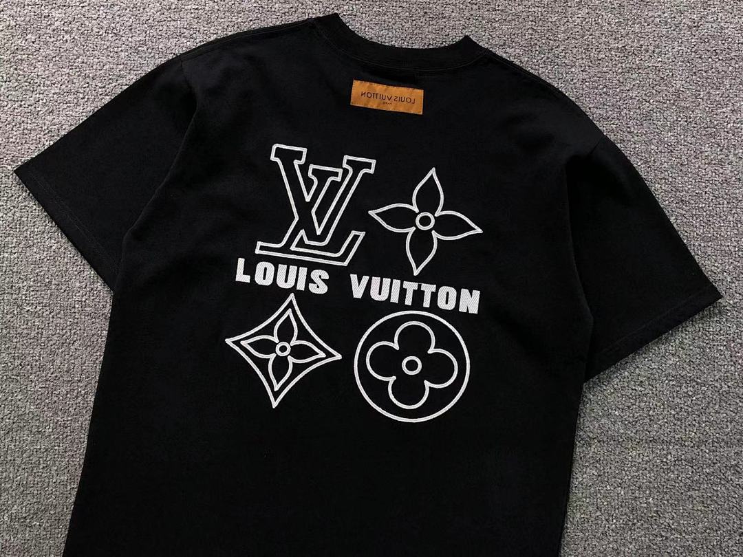 Louis Vuitton 118 L⭐ T-SHIRT 12482960 (Im 170Cm 60Kg I Wear Size S In The Phot) - Image 12