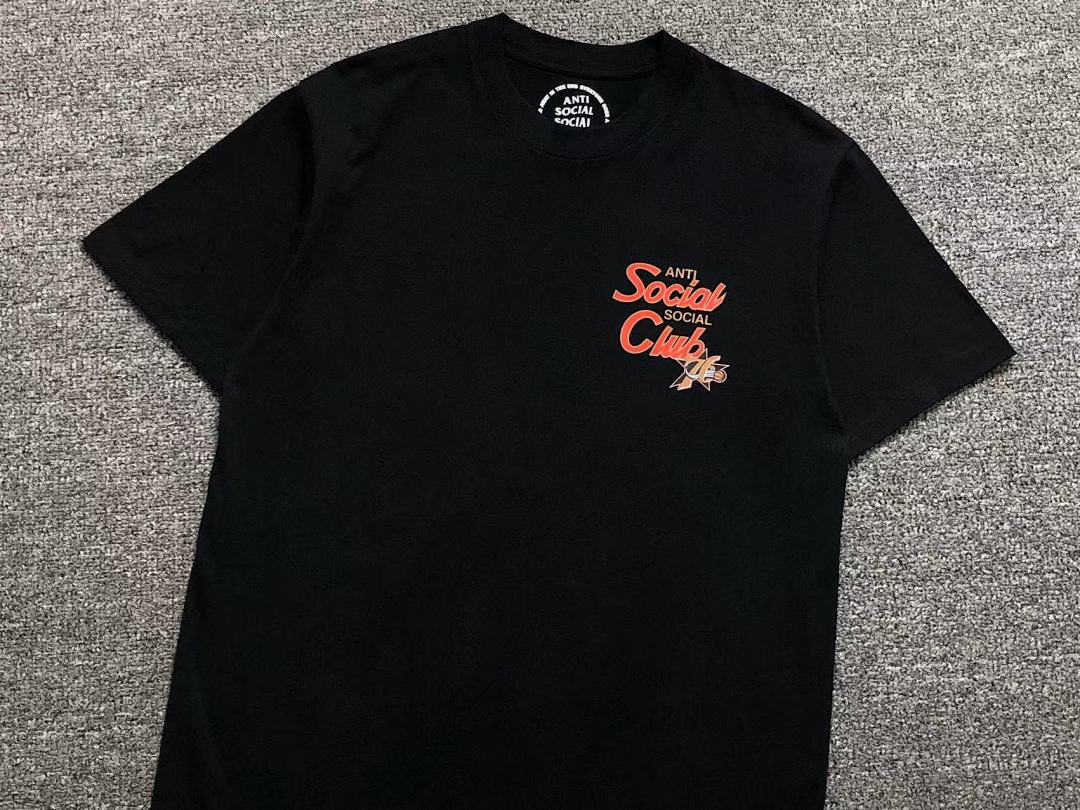 Christian Louboutin 85 ANTI SOCIAL CLUB T-SHIRT - Image 7