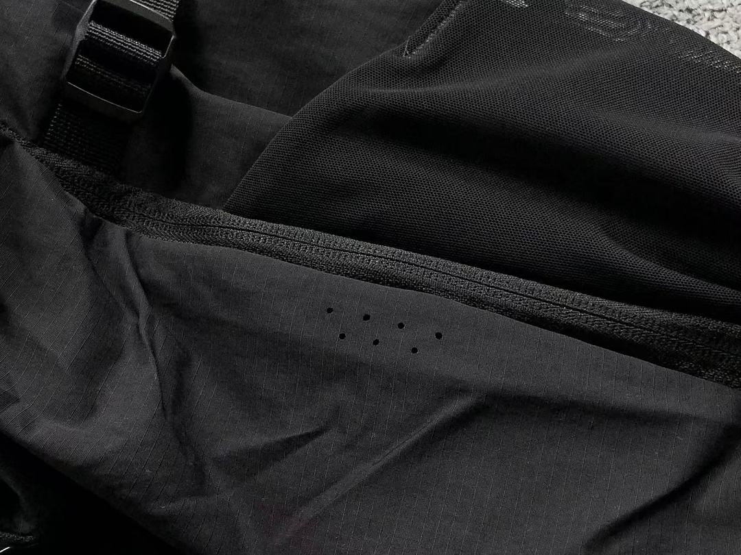On Running 288 ON BAG 3205081223 (Long 28CM* Wide 15CM* High 48CM) - Image 19
