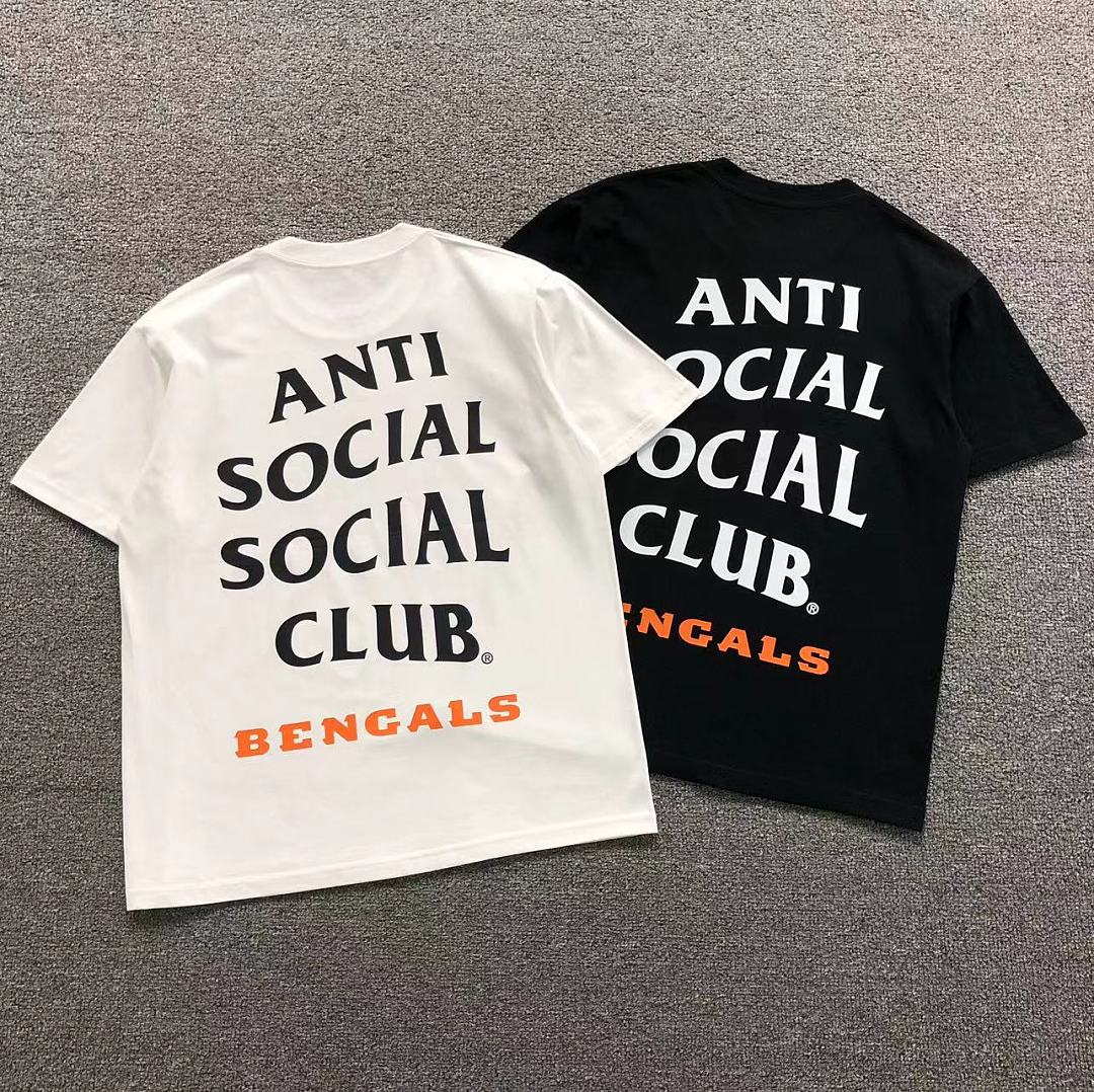 Christian Louboutin 88 ANTI SOCIAL CLUB T-SHIRT 4206211802 (Im 170Cm 60Kg I Wear Size M In The Phot)