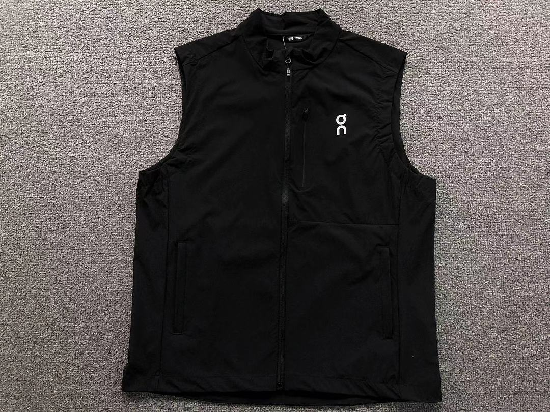 On Running 108 ON VEST 4205260577 (Im 170Cm 60Kg I Wear Size L In The Phot) - Image 9
