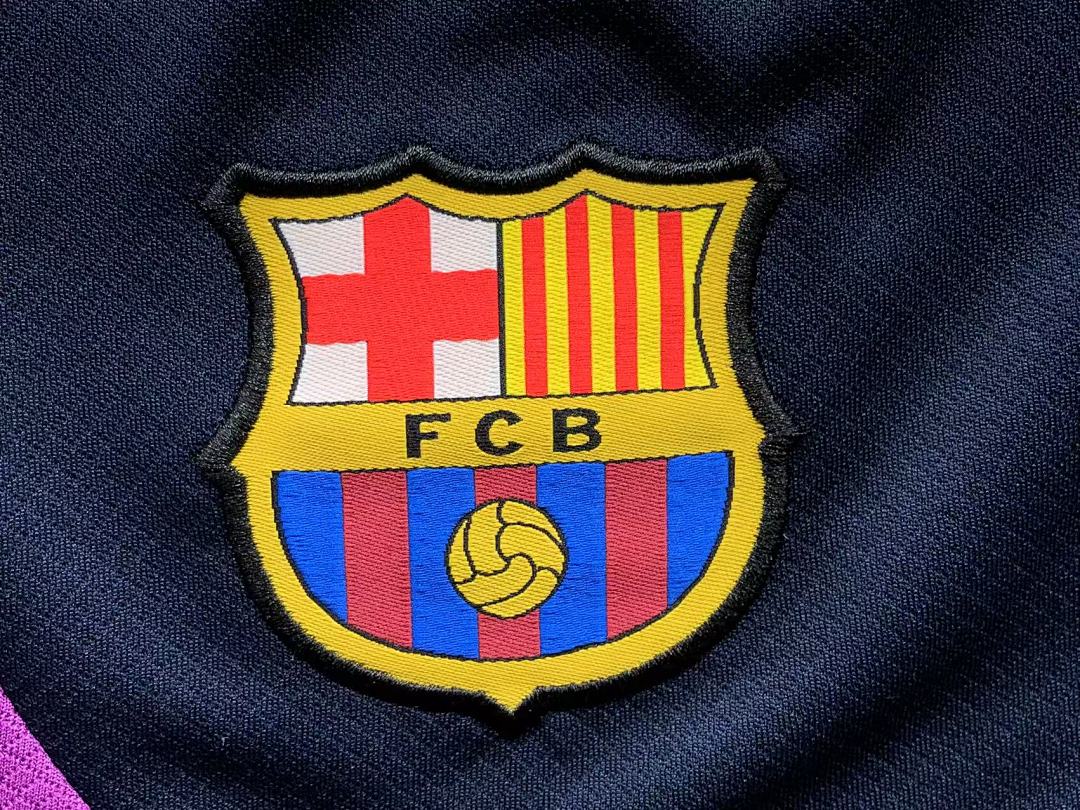 Chanel 85 FOOTBALL T-SHIRT SHORTS - Image 22
