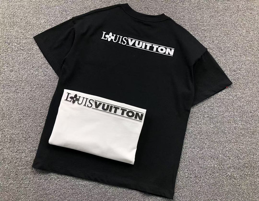 Louis Vuitton 118 L⭐ T-SHIRT 1102190252 (Im 170Cm 55Kg I Wear Size XS In The Phot) - Image 14