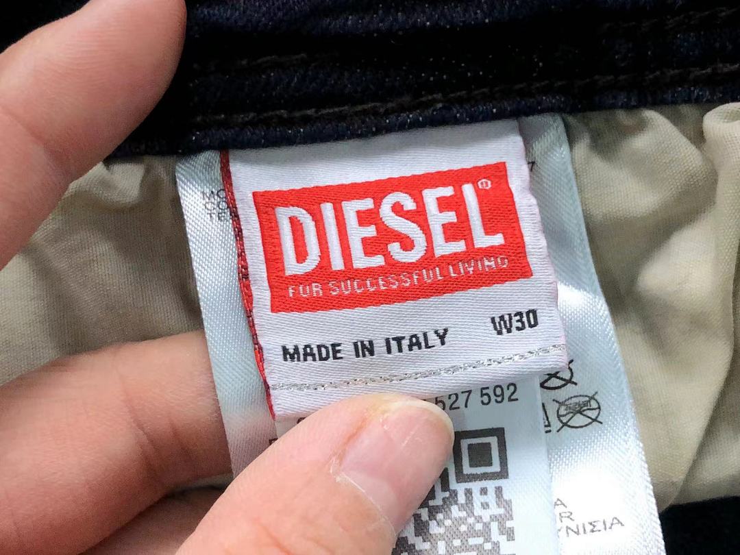 Diesel 225 DIESEL - Image 20