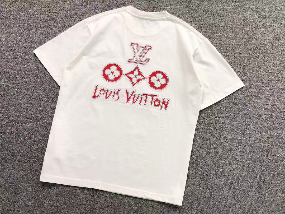 Louis Vuitton 115 L⭐ T-SHIRT 520121520 (Im 170Cm 60Kg I Wear Size M In The Phot) - Image 13