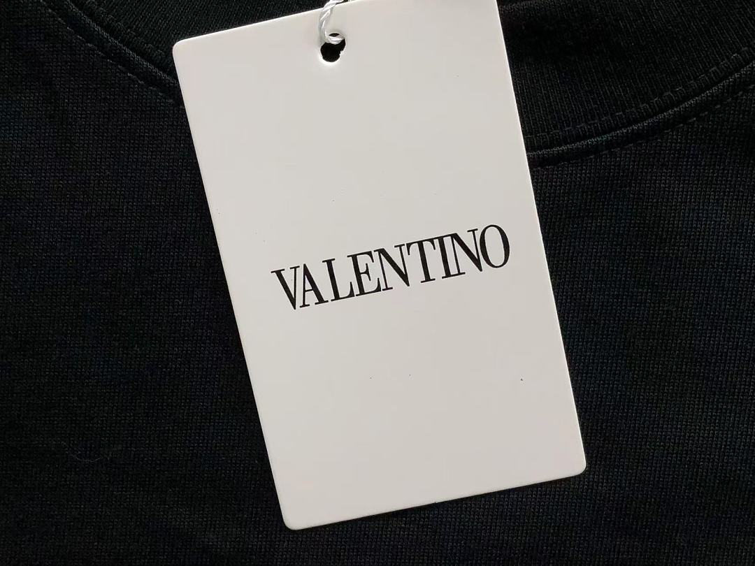 Valentino 118 VALENTINO T-SHIRT 5242517147 (Im 170Cm 60Kg I Wear Size M In The Phot) - Image 23