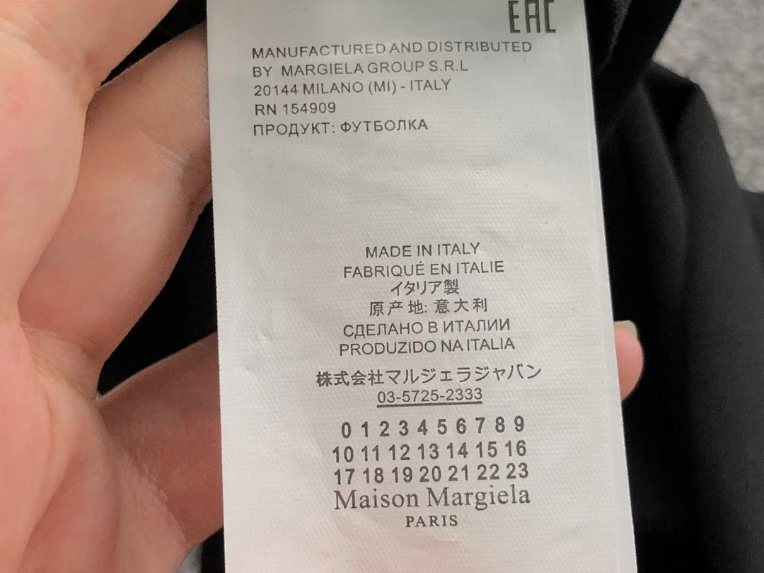On Running 85 MAISON MARGIELA T-SHIRT 5231244162 (Im 170Cm 60Kg I Wear Size 44 In The Phot) - Image 23