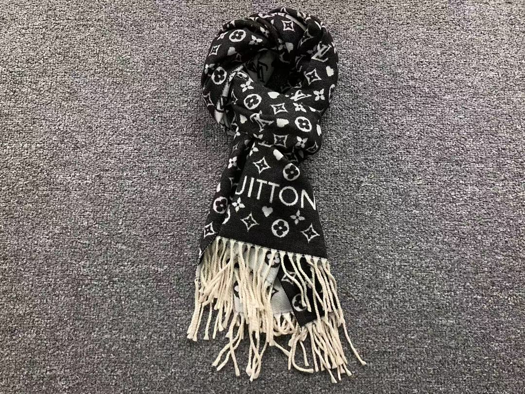 Louis Vuitton 98 L⭐ SCARF (Long 180CM* Wide 65CM*) - Image 4