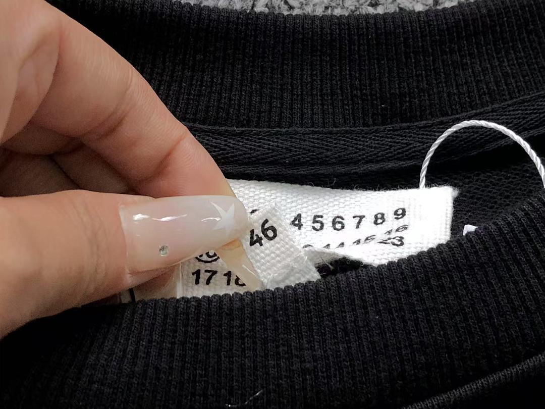 On Running 115 MAISON MARGIELA HOODIE 58260986 (Im 170Cm 60Kg I Wear Size 46 In The Phot) - Image 15