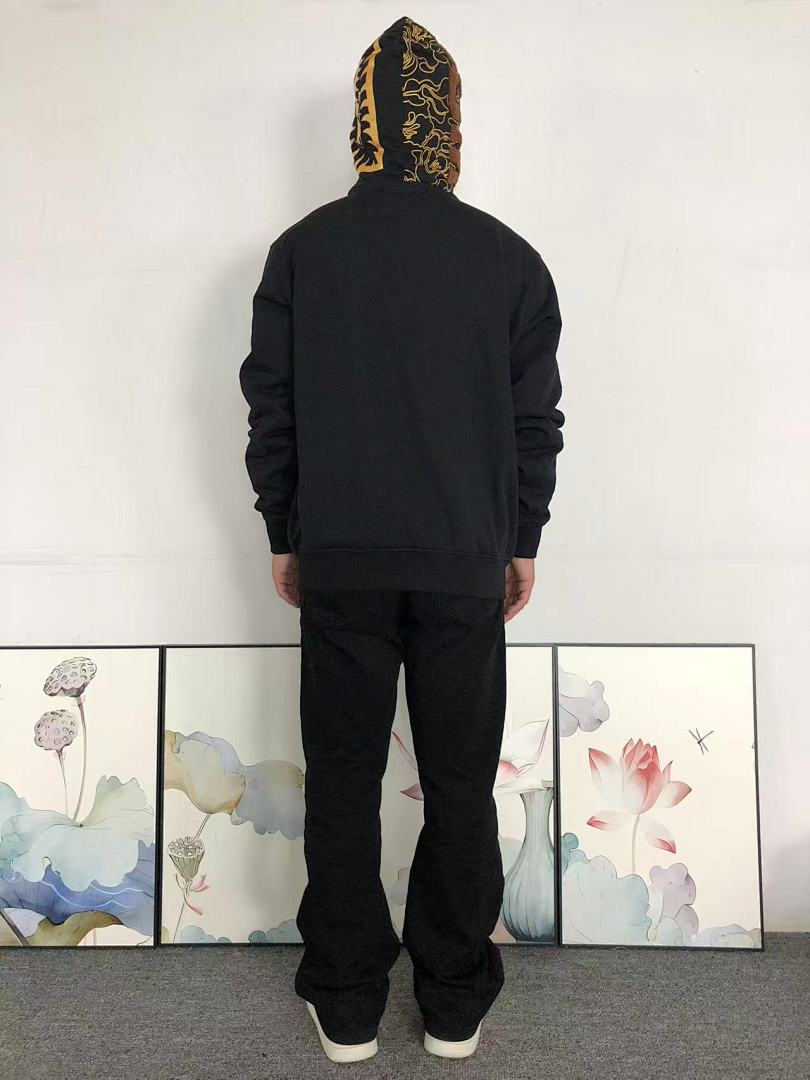 Bape 238 BAPE HOODIE 4111100377 (Im 170Cm 60Kg I Wear Size M In The Phot) - Image 4