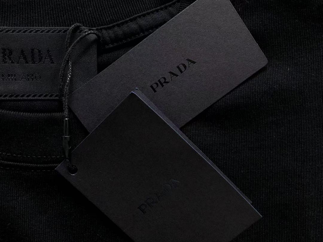 Prada 165 P⭐A⭐A T-SHIRT 2203274205 (Im 170Cm 60Kg I Wear Size S In The Phot) - Image 19