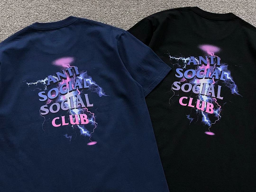 Christian Louboutin 85 ANTI SOCIAL CLUB T-SHIRT 1109161102 (Im 170Cm 60Kg I Wear Size L In The Phot) - Image 6