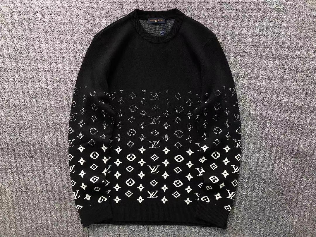 Louis Vuitton 208 L⭐ SWEATER 3208124021 (Im 170Cm 60Kg I Wear Size L In The Phot) - Image 5