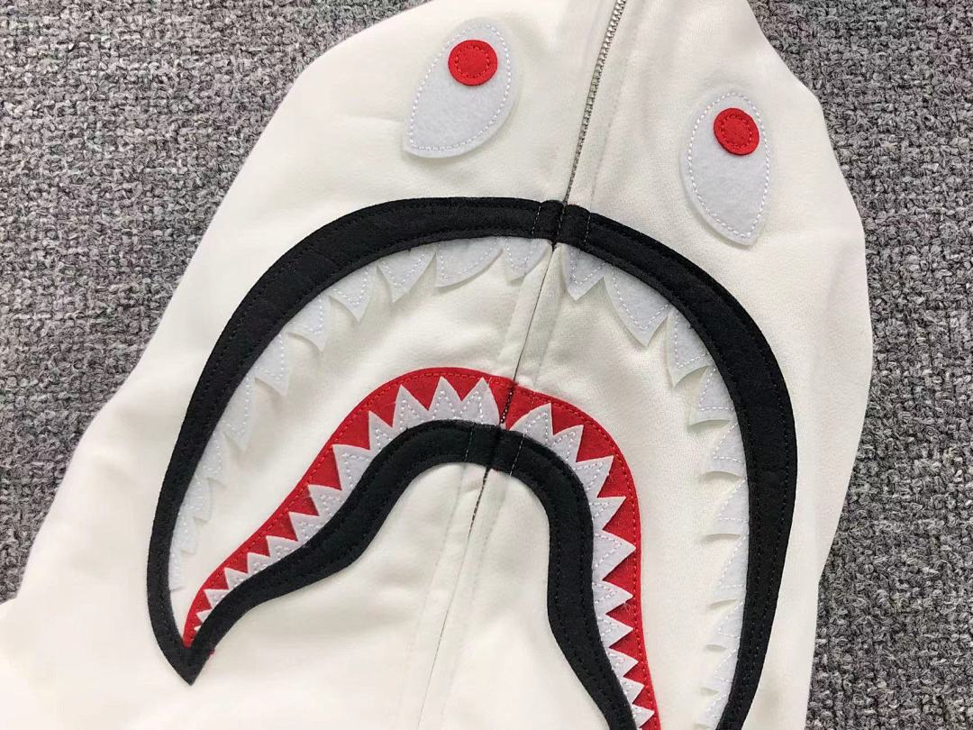 Bape 298 BAPE HOODIE 312200211 (Im 170Cm 57Kg I Wear sizeM In The Phot) - Image 17