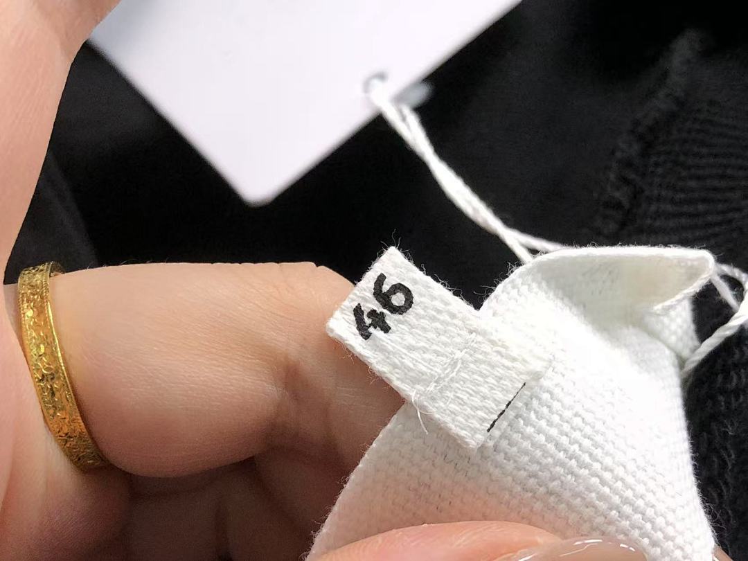 On Running 125 MAISON MARGIELA HOODIE 58261686 (Im 170Cm 60Kg I Wear Size 46 In The Phot) - Image 23