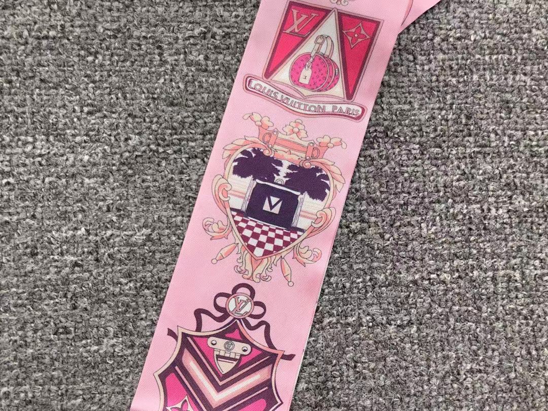 Louis Vuitton 68 L⭐ SCARF 5112806102 (Long 116CM* Wide 8CM*) - Image 5
